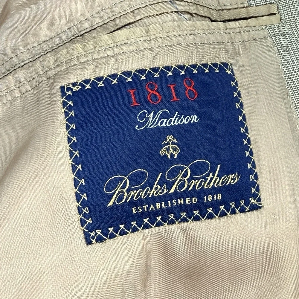 Brooks Brothers 1818 Madison Saxxon Tan Wool Blazer USA Size‎ 39R Single Vent